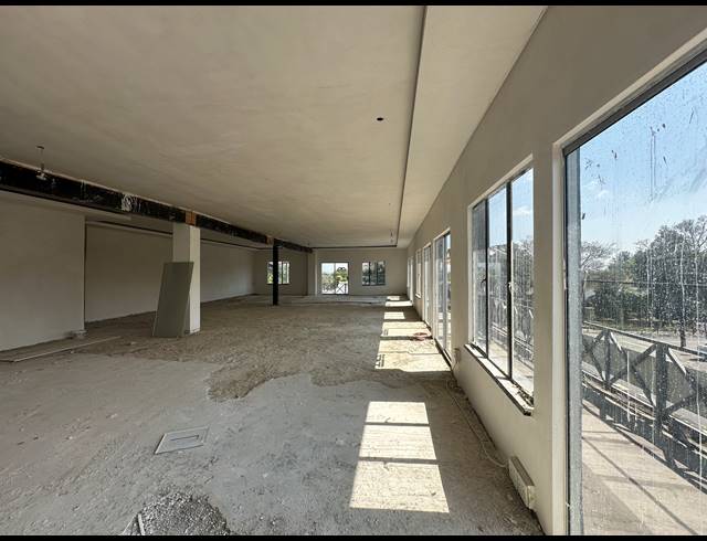 256M² RETAIL TO LET IN PARKMORE